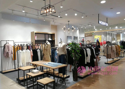 現在開服裝店還能賺錢嗎？機遇與挑戰并存